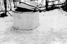 Well with a manual lift: 