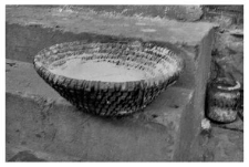 A bread proofing basket