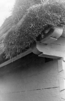 Log quoins