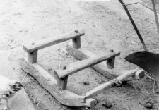Work sleigh for transporting tools