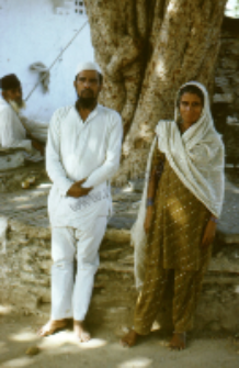 Tomb of Muslim saint (pir) (Iconographic document)