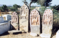 Memorial stones (paliya) (Iconographic document)