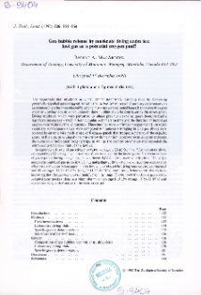 Gas bubble release by muskrats diving under ice: lost gas or a potential oxygen pool?
