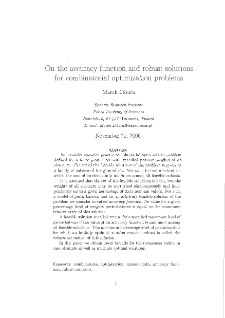 On the accuracy function and robust solutions for combinatorial optimization problems