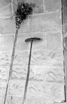 „pomiotło” and „pociosek” : types of bakery tools