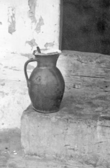 Clay jug 