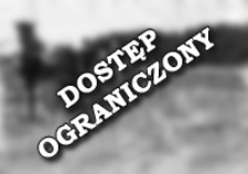 [Młodzi ludzie ładujący worek kartofli na w&oacute;z] [Dokument ikonograficzny]