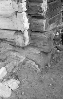 Log cottage
