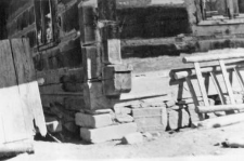 Log structure