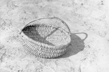 Basket with a handle
