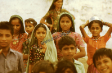 Portrait of children and teenagers, kachchi rabari (Iconographic document)