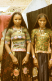 Portret kobiet, pasterze kachchi rabari (Dokument ikonograficzny)