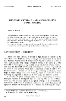 Photonic crystals and micro-pulling down method