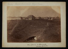 Kamczatka. Wieś nad jeziorem