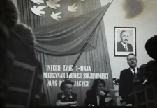Poch&oacute;d 1 maja 1955 r. cz.1